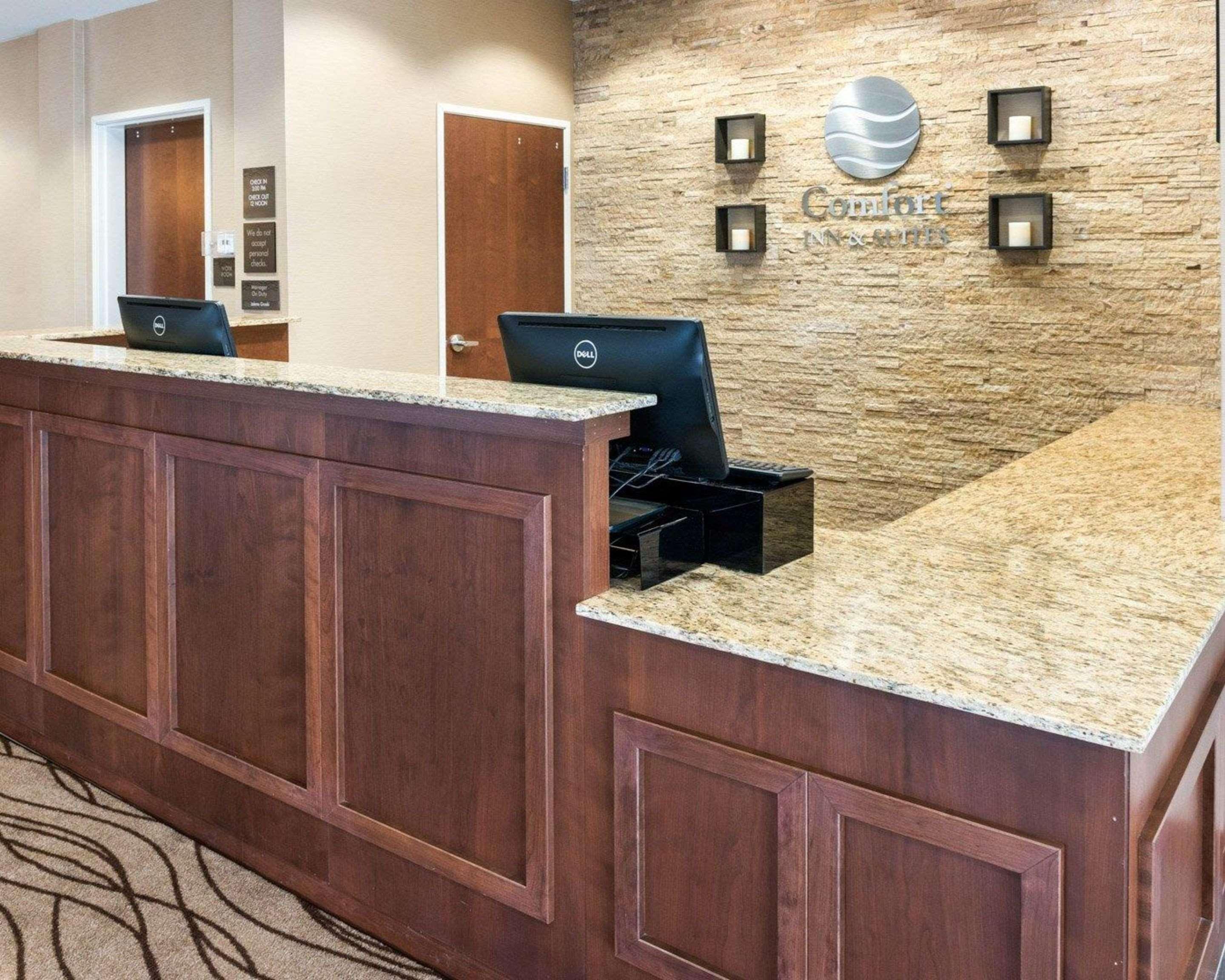 Hotel Comfort & West - Medical Center 3*